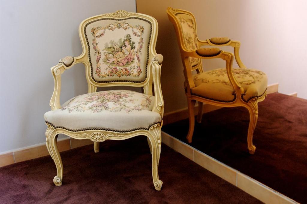 Hotel Du Cheval Blanc Saint-Remy-de-Provence Bagian luar foto