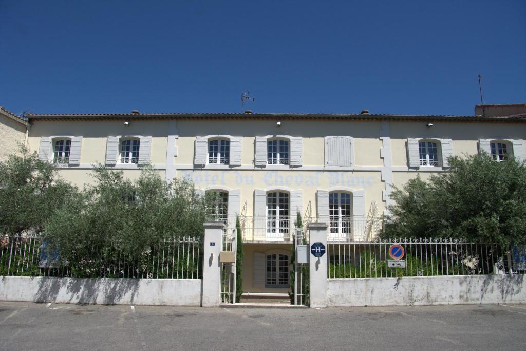 Hotel Du Cheval Blanc Saint-Remy-de-Provence Bagian luar foto