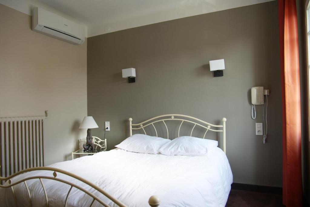 Hotel Du Cheval Blanc Saint-Remy-de-Provence Bagian luar foto
